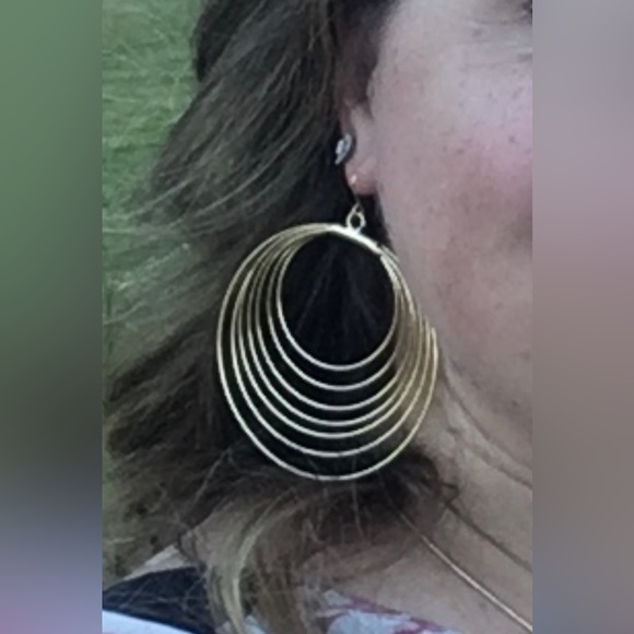 Gold Earrings Bundle - Picture 2 of 2